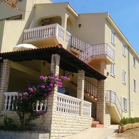 Apartamento Mandre 12409c Kolan